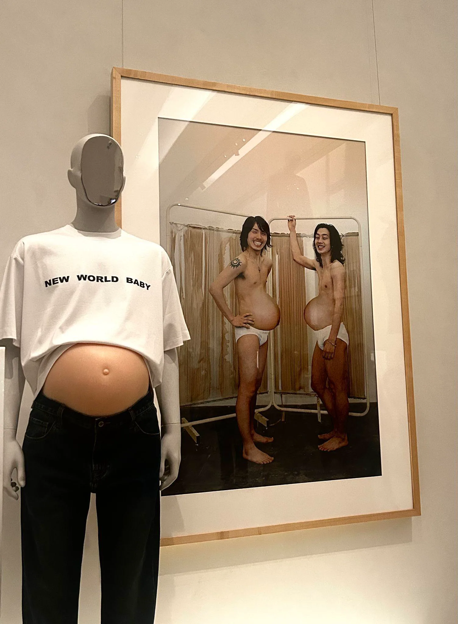 Left: Xander Zhou (Chinese, born 1982), Ensemble, spring/summer 2019; Right: Hiroko Okada (Japanese, born 1970), Future Plan #2, 2003, chromogenic photograph. Photo: Lanney Jing.