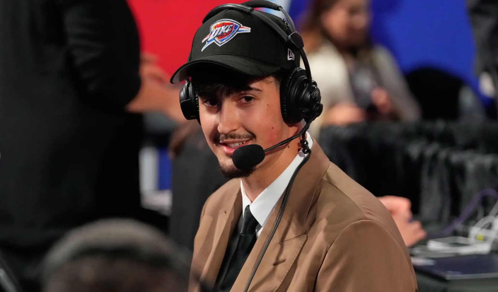 Knicks Enter Late Summer With One Roster Spot Open and Center Depth Still Unsettled